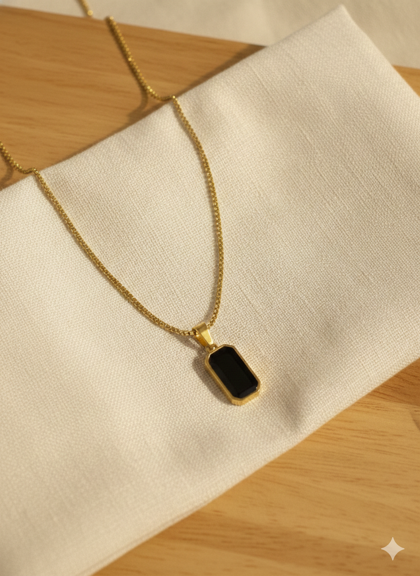 Mid Night Onyx Heirloom Pendant