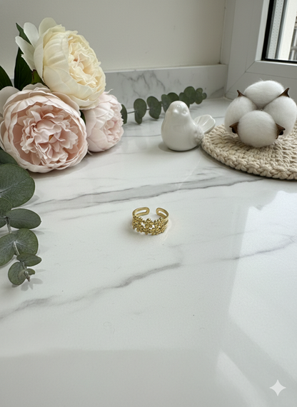 Anti-tarnish Floral Halo Ring