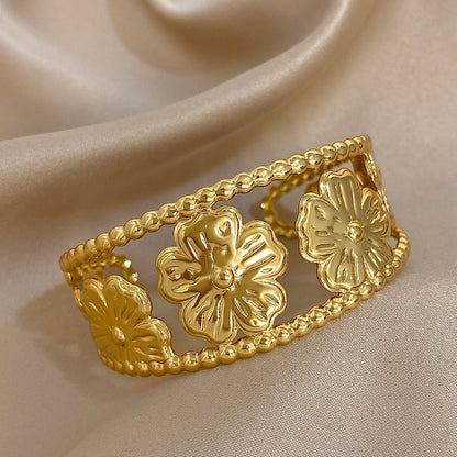 Silverscend Flower Cuff